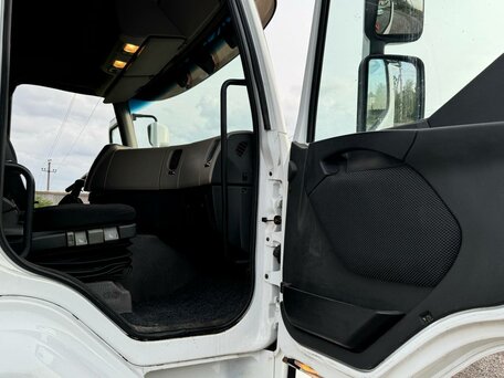 2012 Renault Premium, белый, 3700000 рублей, вид 5