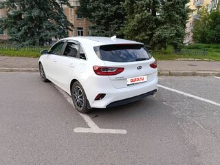 2019 Kia Ceed III, белый, 1725000 рублей, вид 5