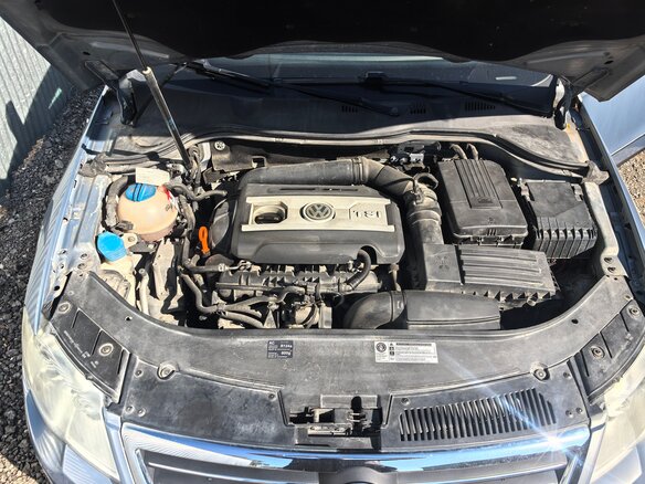2009 Volkswagen Passat B6, серый - вид 10