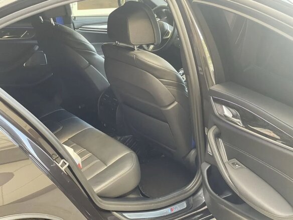 2019 BMW 5 серии 530d xDrive VII (G30/G31/G38), серый, 4500000 рублей - вид 12