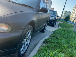 1997 Mitsubishi Legnum, чёрный, 130000 рублей, вид 2