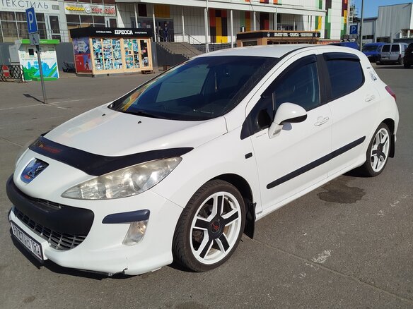 2010 Peugeot 308 I, белый, 530000 рублей - вид 3