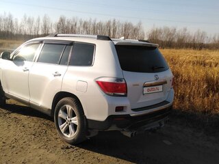 2013 Toyota Highlander II (XU40) Рестайлинг, белый, 2300000 рублей, вид 2