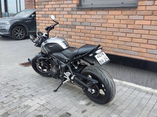 2021 Triumph Trident 660, серый, 999000 рублей, вид 3