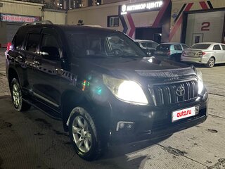 2012 Toyota Land Cruiser Prado 150 Series, чёрный, 2330000 рублей, вид 2