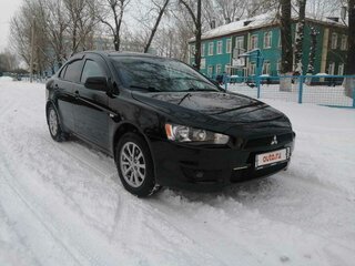 2010 Mitsubishi Lancer X, чёрный, 800000 рублей, вид 3
