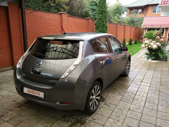 2014 Nissan Leaf (EM57) I (ZE0/AZE0), серый - вид 9