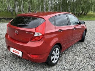 2013 Hyundai Solaris I, красный, 815000 рублей, вид 5