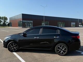 2017 Kia Rio IV, чёрный, 1190000 рублей, вид 4