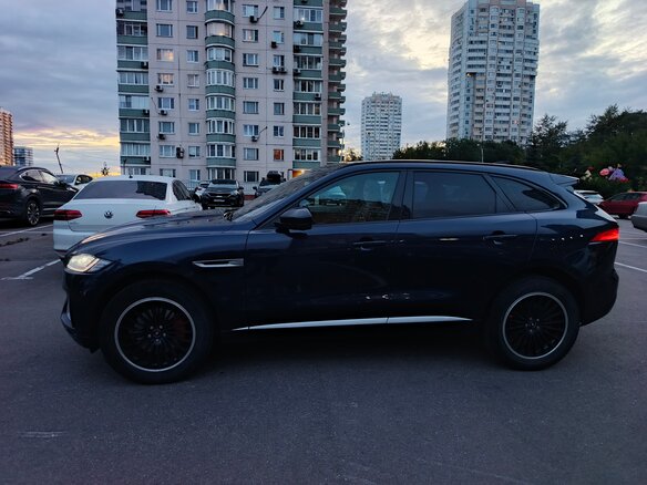 2018 Jaguar F-Pace I, синий - вид 2