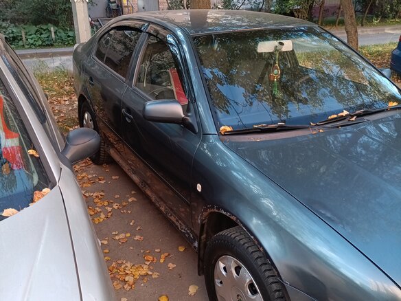 2005 Skoda Octavia I (A4) Рестайлинг, серый, 250000 рублей - вид 5