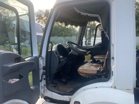 2007 Ford Cargo 25xx, белый, 2650000 рублей, вид 4