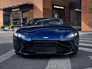 2019 Aston Martin V8 Vantage IV, синий, 12500000 рублей, вид 4
