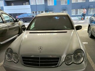 2002 Mercedes-Benz C-Класс 200 II (W203), серебристый, 510000 рублей, вид 4