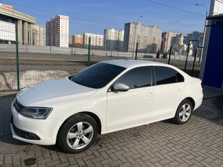 2012 Volkswagen Jetta VI, белый, 1230000 рублей, вид 1