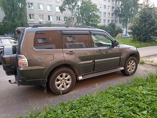 2012 Mitsubishi Pajero IV Рестайлинг 1, серый, 2050000 рублей, вид 2
