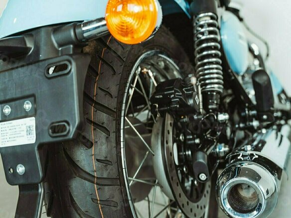 2026 Royal Enfield Meteor, голубой, 528000 рублей - вид 15