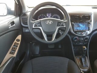 2016 Hyundai Solaris I Рестайлинг, белый, 845000 рублей, вид 5
