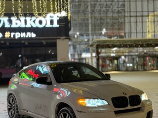 2012 BMW X6 M I (E71) Рестайлинг, белый, 2200000 рублей, вид 3