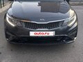2019 Kia Optima IV Рестайлинг, серый, 1800000 рублей - вид 2