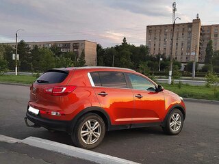 2013 Kia Sportage III, оранжевый, 1399999 рублей, вид 3