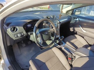 2012 Ford Mondeo IV Рестайлинг, серебристый, 1100000 рублей, вид 5