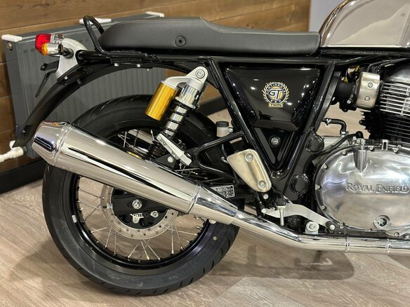 2026 Royal Enfield Continental GT, серебристый, 746000 рублей - вид 6