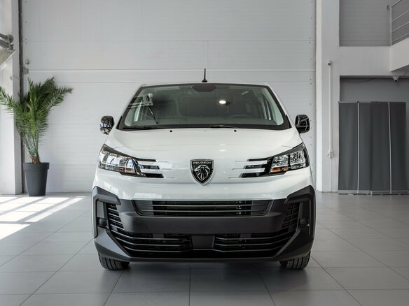2025 Peugeot Expert, белый, 5099000 рублей