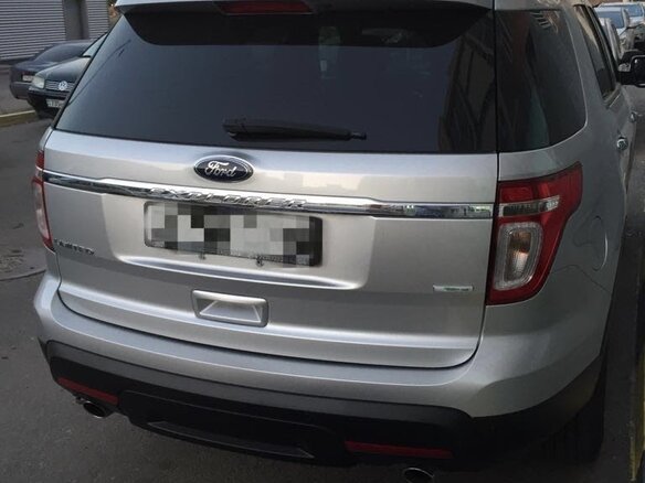 2013 Ford Explorer V, серебристый, 2207525 рублей - вид 1