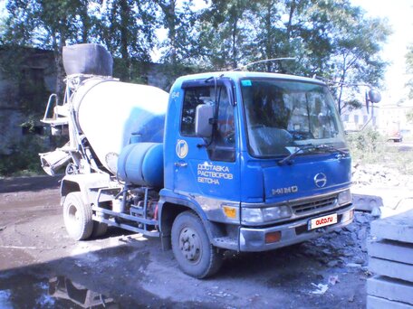 1995 Hino Бетоносмеситель, синий, 2900000 рублей, вид 1