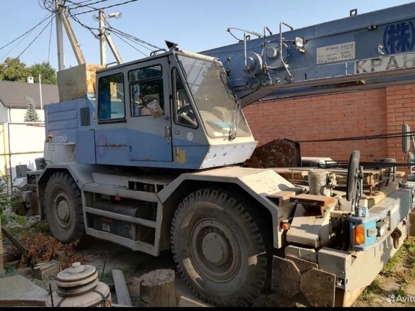 1997 Komatsu LW, синий, 5000000 рублей - вид 1