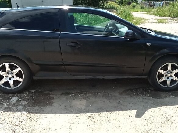 2007 Opel Astra GTC H Рестайлинг, чёрный, 359000 рублей - вид 2