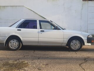 1992 Toyota Carina V (T170), белый, 250000 рублей, вид 5