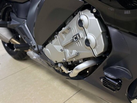 2017 BMW K 1600 GT, чёрный, 1760000 рублей - вид 5
