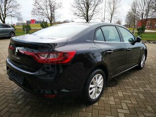 2018 Renault Megane IV, чёрный, 2000000 рублей, вид 4