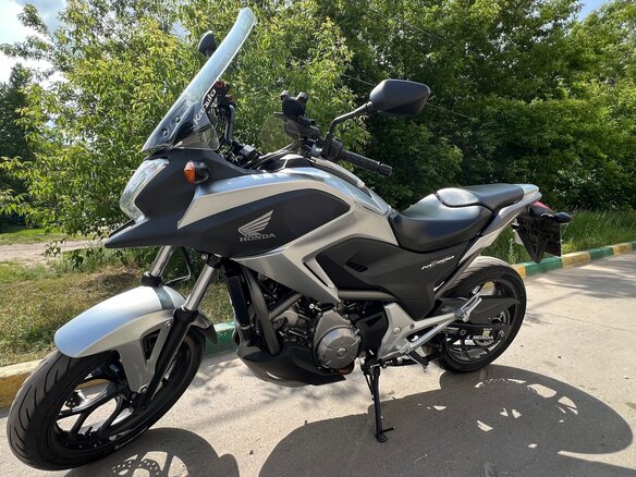2012 Honda NC 700X, серебристый, 580000 рублей - вид 8