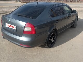 2011 Skoda Octavia DSG7 II (A5) Рестайлинг, серый, 900000 рублей, вид 4