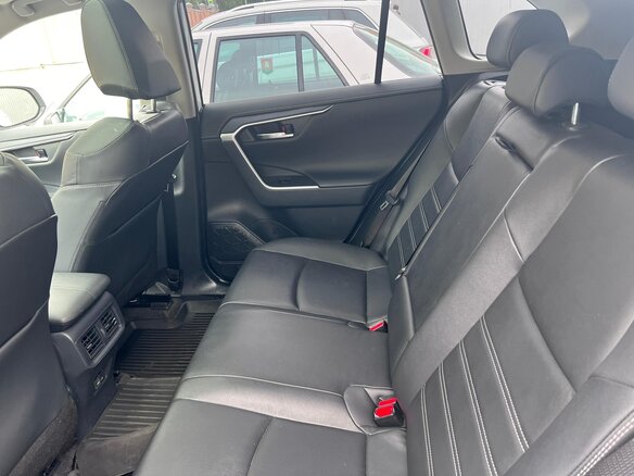 2022 Toyota RAV4 V (XA50), белый, 4100000 рублей - вид 23