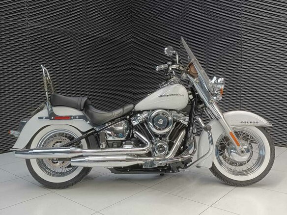 2019 Harley-Davidson Softail Deluxe, белый, 1800000 рублей - вид 2
