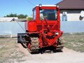 2002 ВгТЗ ДТ-75/ДЗ-42, красный - вид 7