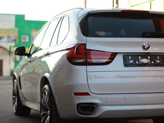 2017 BMW X5 40d III (F15), белый, 5390000 рублей, вид 4