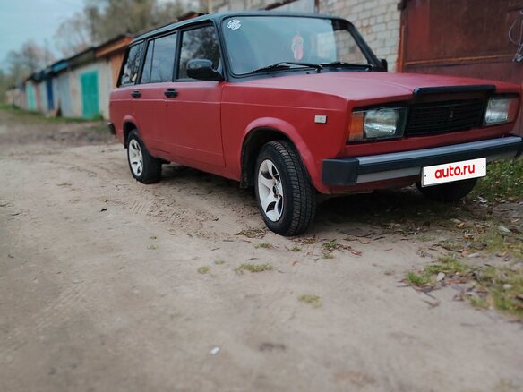 2004 Lada (ВАЗ) 2104 4-speed, красный, 150000 рублей - вид 1