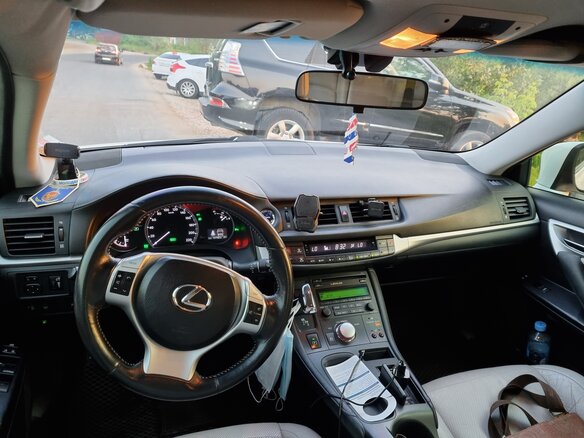 2011 Lexus CT 200h I, белый - вид 6