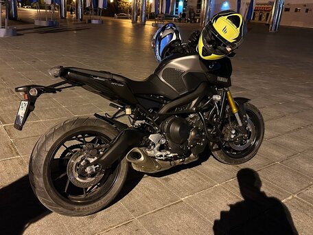2014 Yamaha MT-09 (FZ-09), серый, 690000 рублей, вид 2