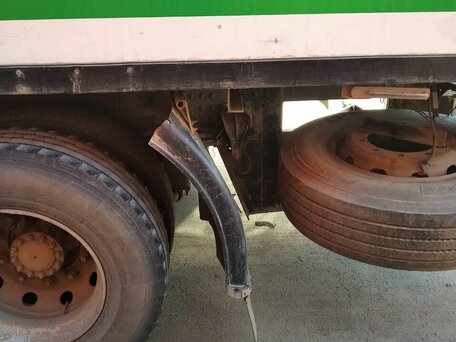 2006 Volvo FL, красный, 1800000 рублей, вид 5