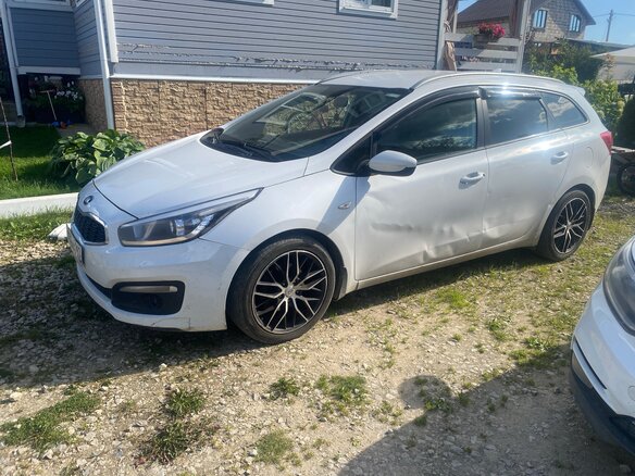2018 Kia Ceed II Рестайлинг, жёлтый, 750000 рублей - вид 5