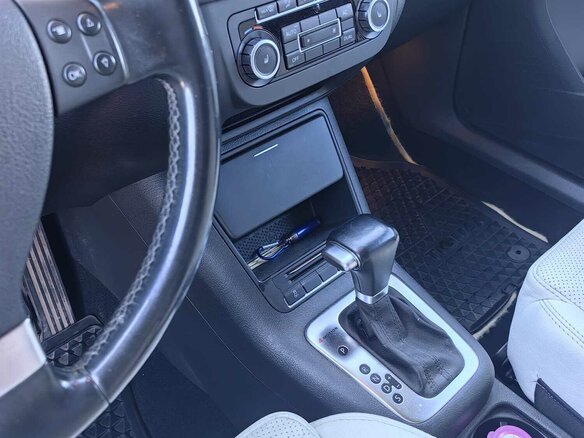 2010 Volkswagen Tiguan I, белый, 1180000 рублей - вид 5