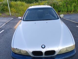 2002 BMW 5 серии 530d IV (E39) Рестайлинг, серебристый, 390000 рублей, вид 1