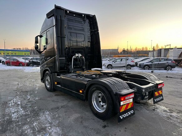2022 Volvo FH, чёрный, 12990000 рублей - вид 6