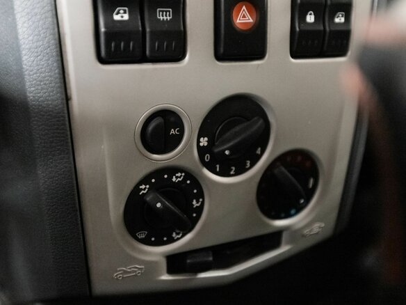 2008 Renault Logan I, красный, 269000 рублей - вид 10